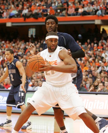 Arinze Onuaku Syracuse Orange Basketball